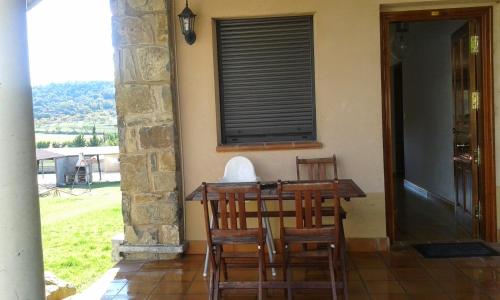 Apartamento Paola. Prepirineo. Senderismo, relax... in La Puebla De Castro