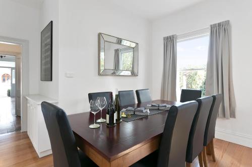 Amberley - circa 1880s Luxury - 5 b'rooms sleeps 9, Sandy Bay (zdjęcie 7)