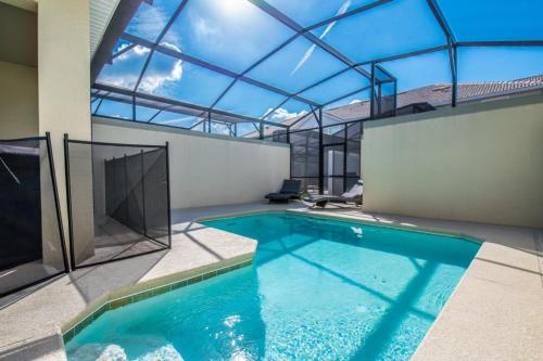 Crusoe Townhouse #244478 - main image
