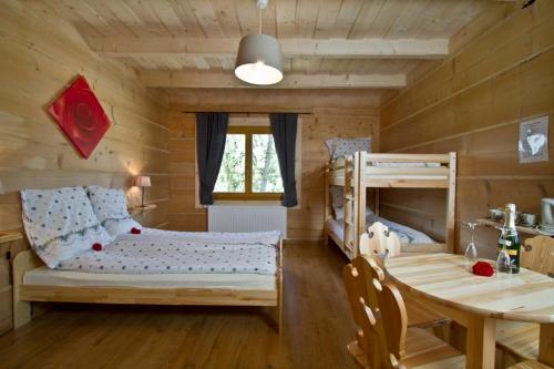 Standard Family Room image 4