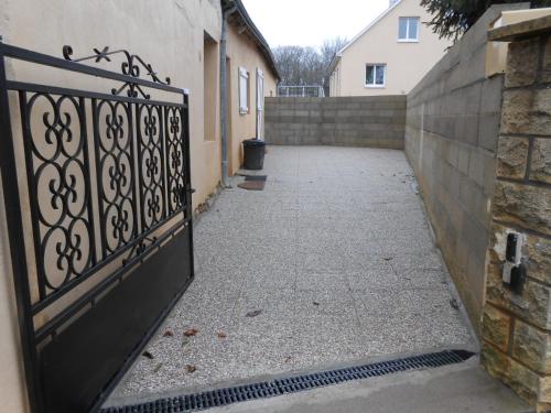 Ieeja, Appartement in Chateau-Renault
