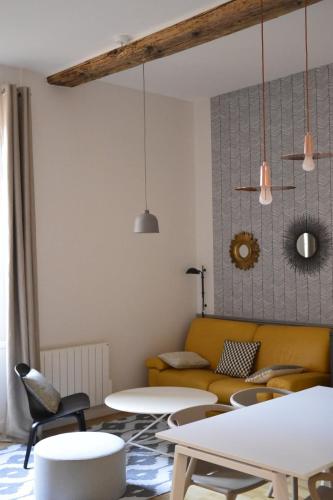 Cosy apartment ideally located in the Old Town, Lyon (photo 6)