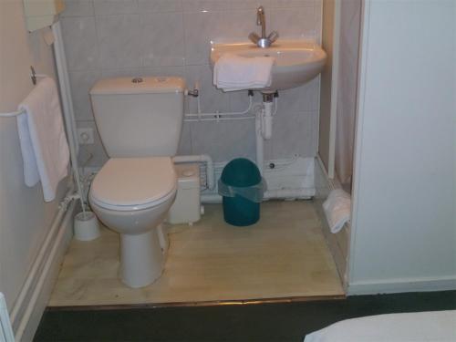 Hôtel Beauséjour - image 10