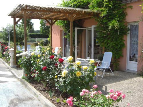 vhod, Hotel Au Sans Souci in Le Peu d'Olivet