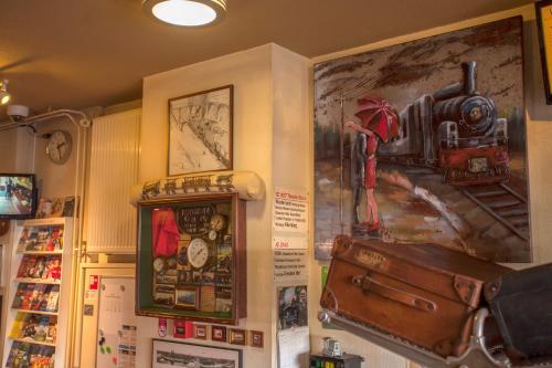A-Train Hotel - image 2