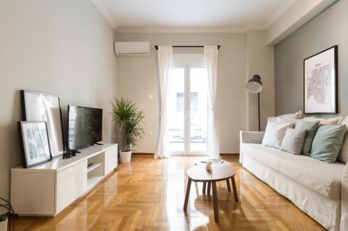 Sleek Flat in Central Syntagma by UPSTREET, Atene
