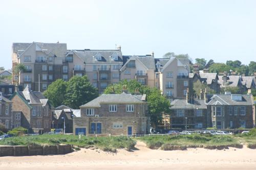 Alrededores, No 10 Royal Apartments in North Berwick
