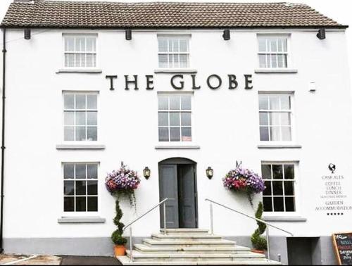 The Globe Inn Alvington - Accommodation