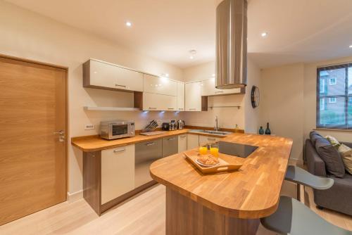 Hampden Apartments - The Catherine photo 2