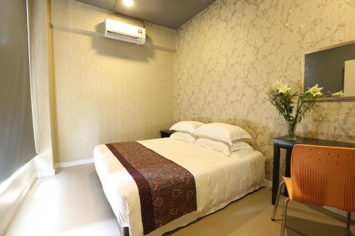 SK Guesthouse Selayang Room Type - Double Room with Shared Bathroom