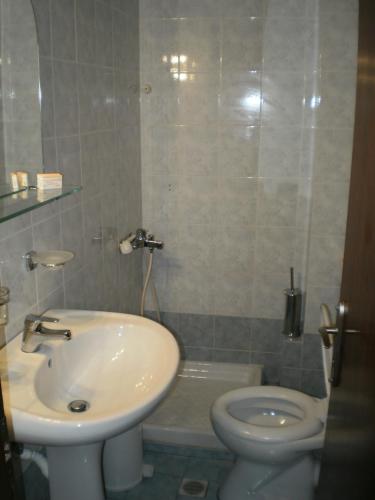 Pia Rooms - image 4
