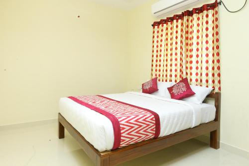 

OYO Home 10912 Elegant 2BHK Paradise Beach