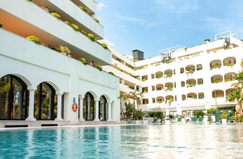 Apartamentos Guadalpin Boutique - 숙소 외관