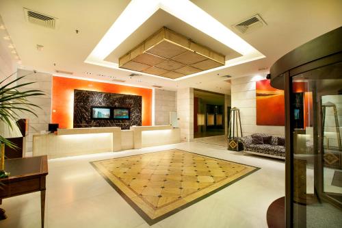 Apartamentos Guadalpin Boutique 2