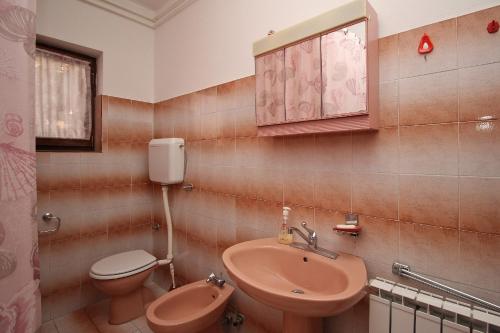 Apartment Ljubica - image 7