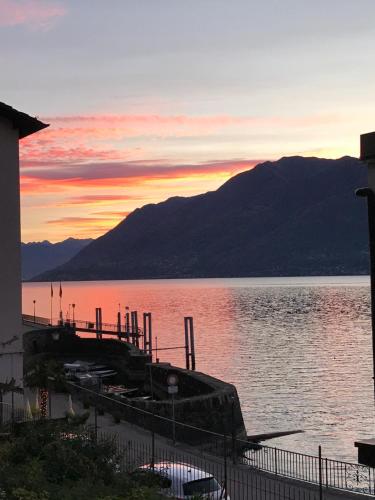 B&B Brissago TI - Casa Realba - Bed and Breakfast Brissago TI