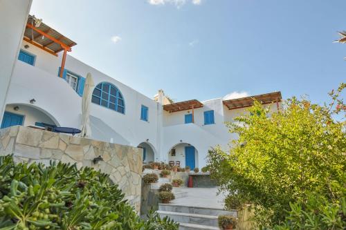 Remvi Studios in ปูนตา / โซติเรส