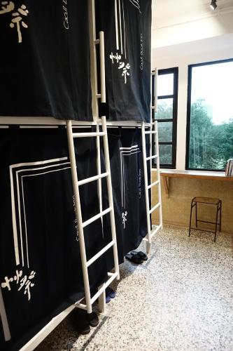 Cao Ji Book Inn Hostel – Tainan, LA