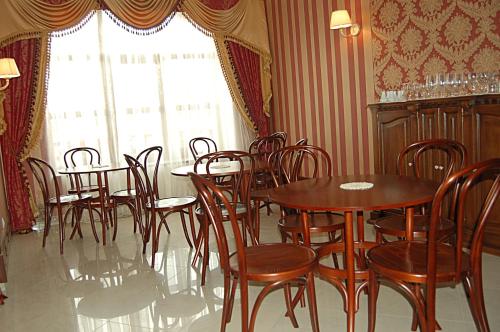 Shelter Hotel & Restaurant in Kolodežno
