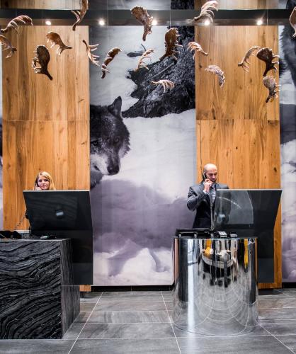 Alpina Eclectic Hotel - image 13