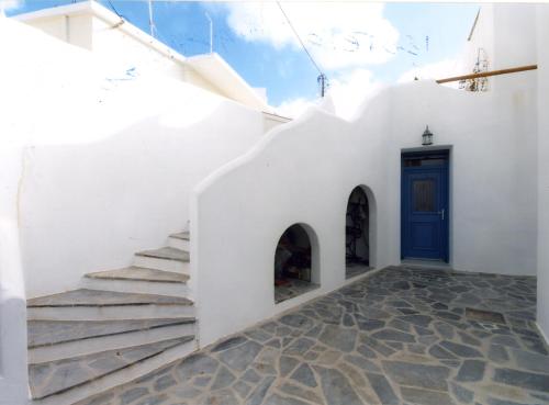  Rena's Home In Naxos in Vívlos
