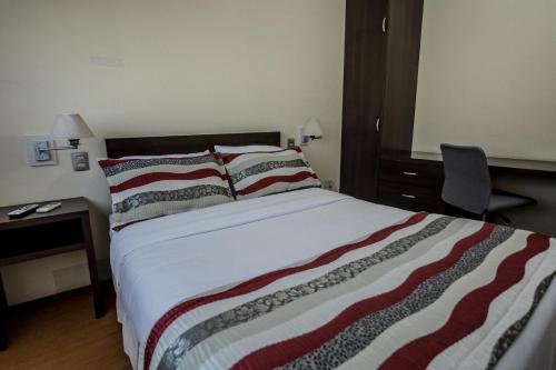 Hotel Capelli Express