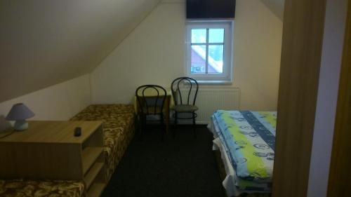 Quadruple Room with Private Bathroom