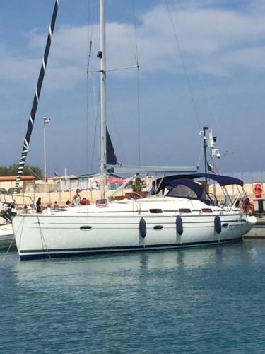  Charming Sailing Boat, Bari bei Capurso