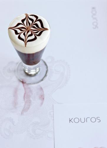 Photo 3 Kouros Hotel & Suites