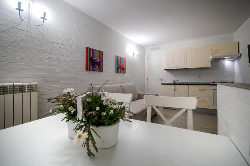 Chiatamone Seaside Suite, Naples (photo 7)