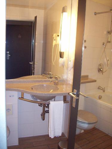 Mercure Hotel Düsseldorf Neuss - image 3