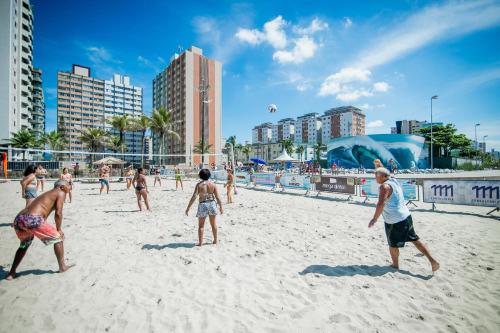 Casa Praia Grande WIFI 3dorm 2ban 2carr churrasq 400mts da praia Tupi in วีลาตูปี