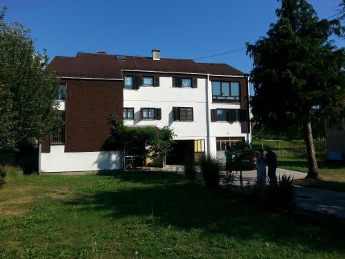 Guesthouse Trikic - image 5