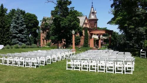 Henderson Castle Inn – Kalamazoo, MI