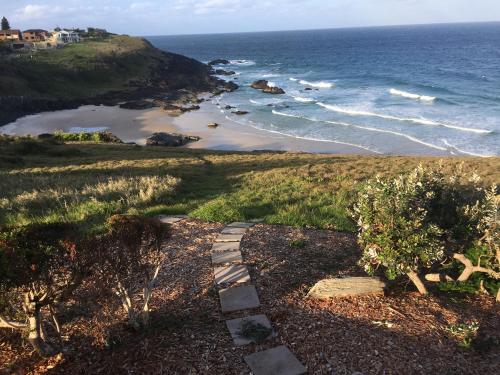 Skats, OceanScape Luxury Beachfront Villas in Scotts Head