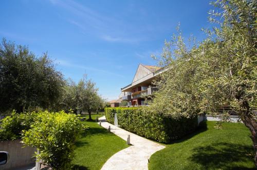Catania Hills Residence - image 2