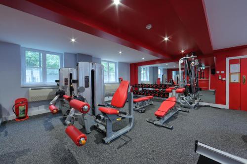 fitness centrum, Gorse Hill Hotel in Woking