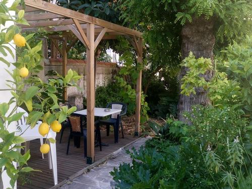 Le Clos Chez Michel - image 2