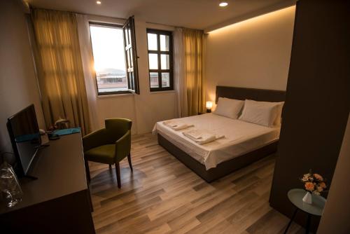 Hotel Village in กลางเมือง