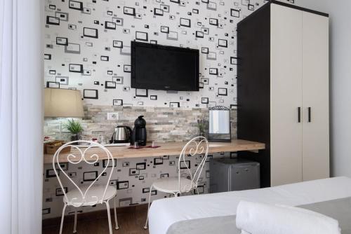 Domus Pietro Inn - image 11