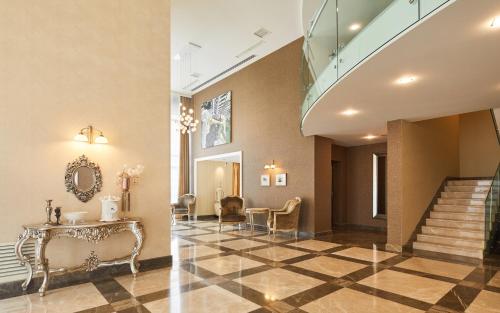 Gallery Palace – Tbilisi, MA