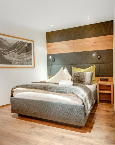 Standard Twin Room (Basement)