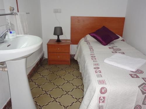 Hostal Sant Carlo - image 10