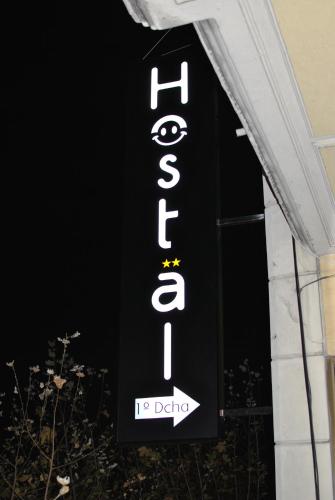 Happy Hostal Carrales - image 14