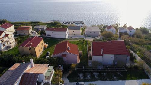 Garden, Bonaca in Rtina
