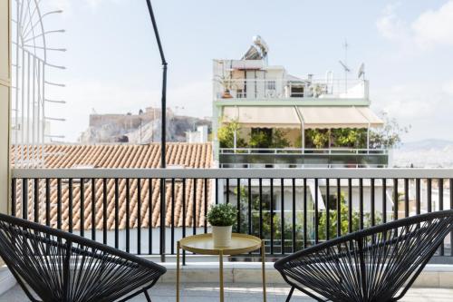 Central Cozy Apartments in Plaka by UPSTREET