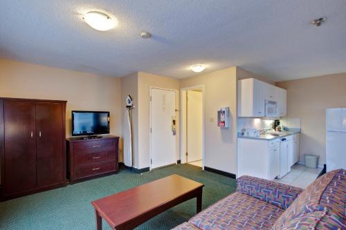 Travelodge by Wyndham Nanaimo