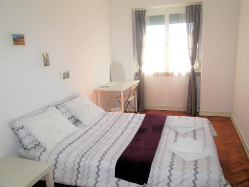  Belém Cozy Bedroom, Lissabon bei Odivelas