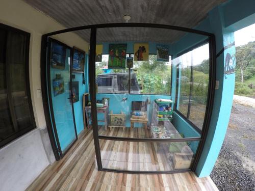 Cabinas Cascada Rio Celeste in Bijagua De Upala