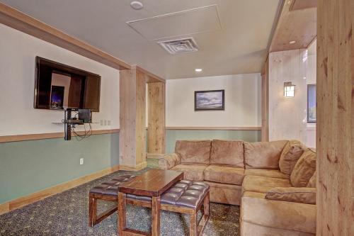 8577 Expedition Station Condo - image 14